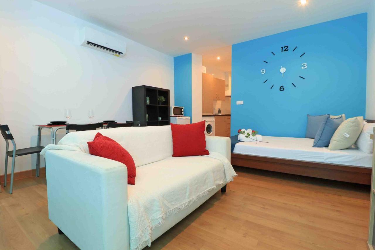 Del Parque Flats Estudio Lagunillas Málaga Eksteriør bilde